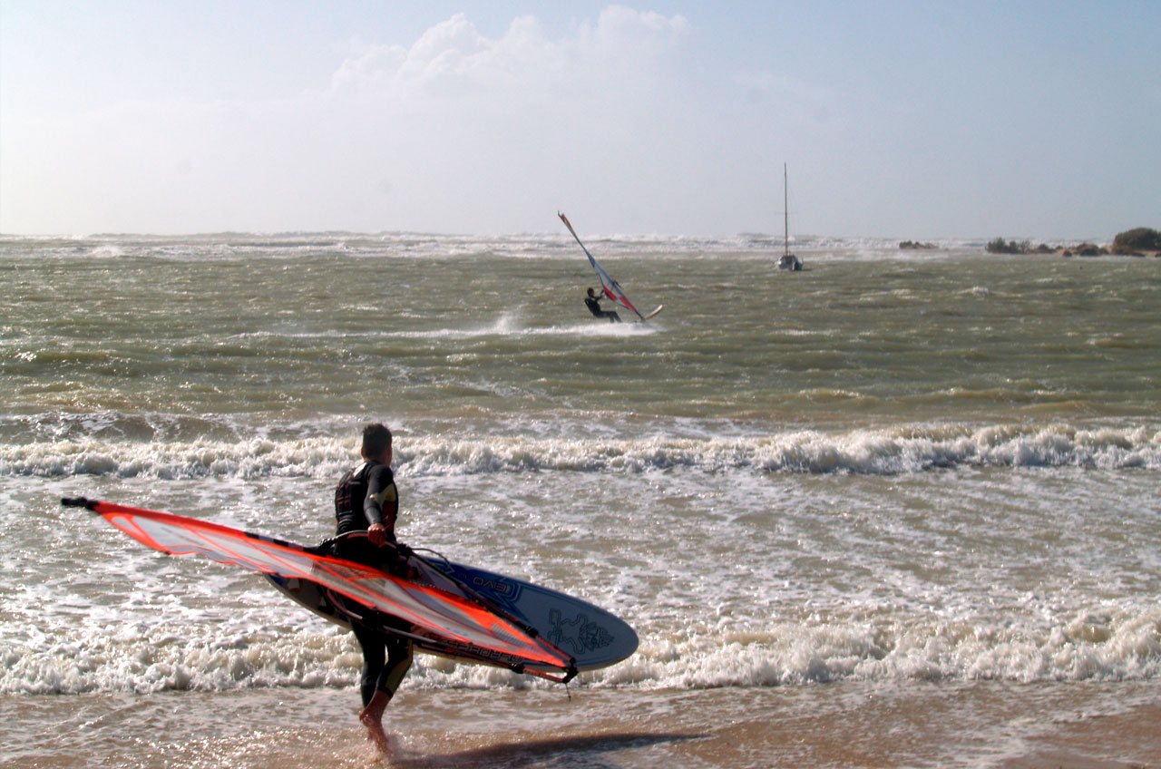 Windsurf en Sancti Patri imagen-pequeña-33